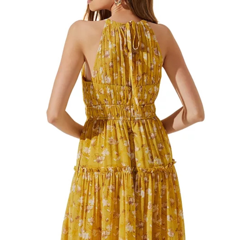 ASTR The Label Maryam Printed Halter Sleeveless Midi Dress